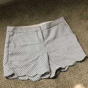 Cute shorts scalloped edge